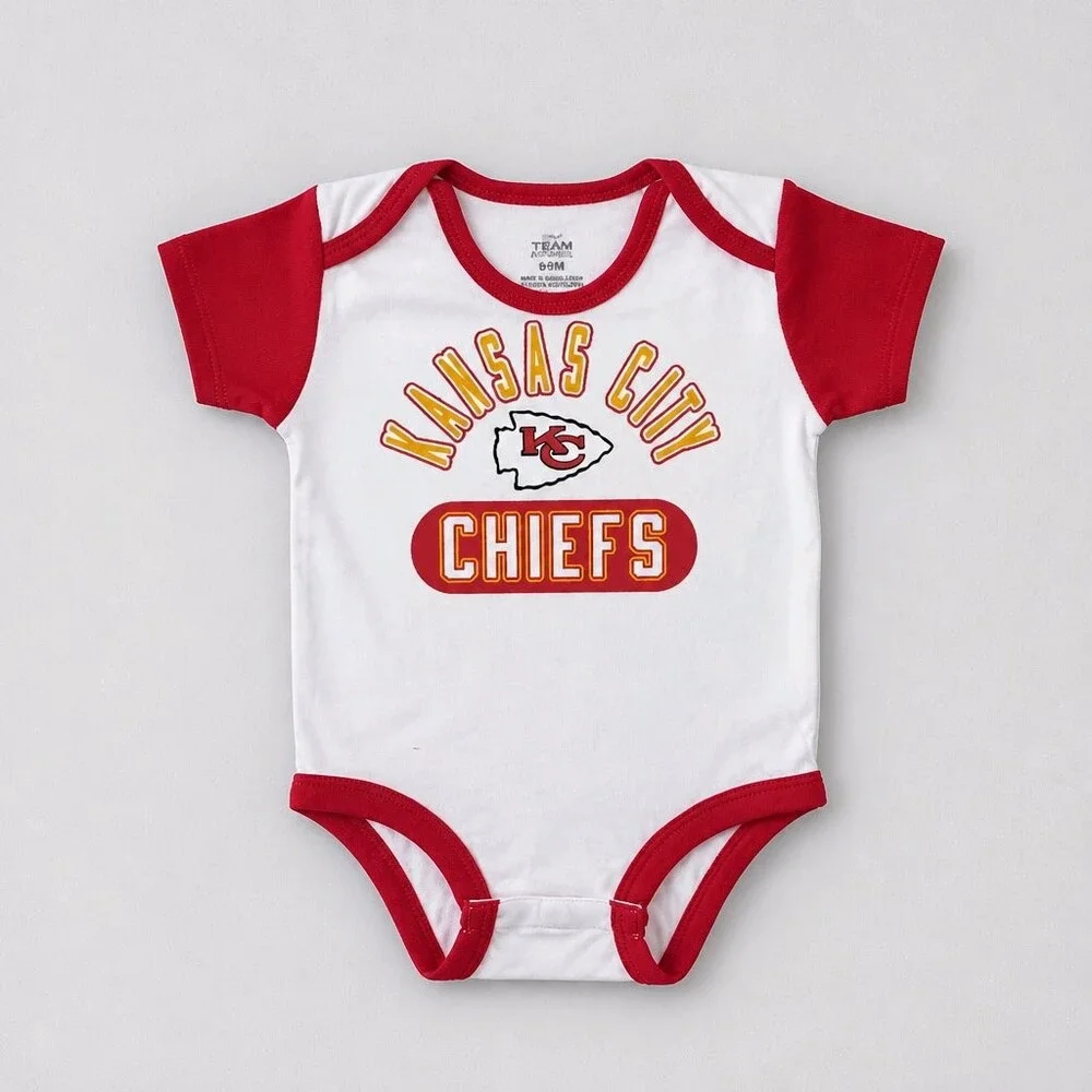 NFL Team Apparel Kansas City Chiefs Baby Onesie 6/9 Months White Red
